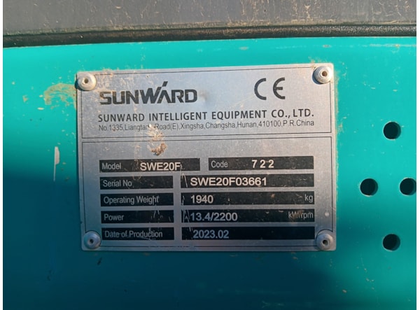 Miniexcavator SUNWARD SWE 20F  de vanzare